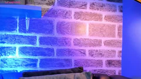 Snapshot of noah_ricci_ chatting on September 20, 12:49 pm    online show from September 20, 12:49 pm
