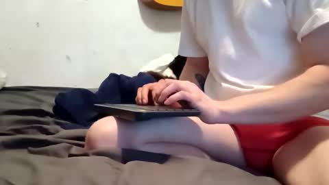 Noah Wesley online show from October 11, 1:53 am