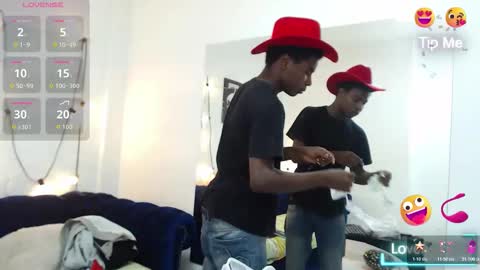 noah online show from February 20, 11:45 am