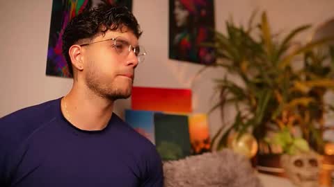 kevin online show from February 3, 9:42 pm