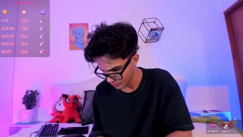 noha_natan online show from October 28, 1:02 pm