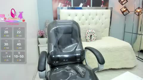 Noha Scott online show from September 29, 11:33 pm