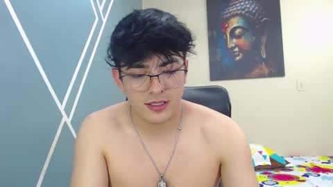 Snapshot of nolan_twink chatting on December 19, 8:34 pm Nolan  online show from December 19, 8:34 pm