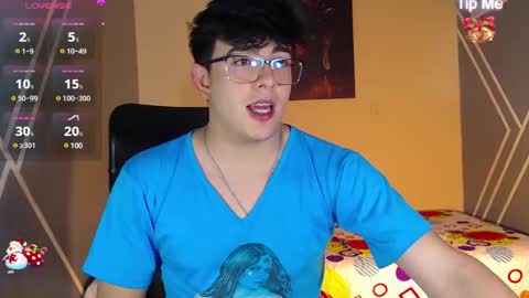 Snapshot of nolan_twink chatting on December 20, 6:13 pm Nolan  online show from December 20, 6:13 pm