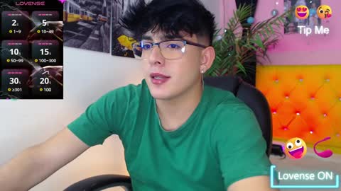 Snapshot of nolan_twink chatting on January 24, 6:25 pm Nolan  online show from January 24, 6:25 pm