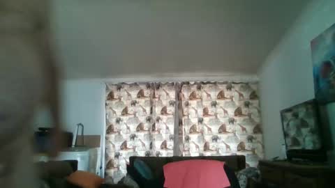 Snapshot of nollie244 chatting on December 20, 6:08 am Nollie online show from December 20, 6:08 am