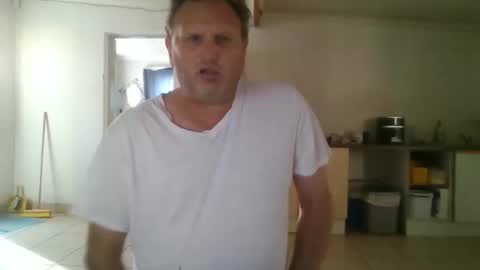 Nollie online show from January 6, 5:00 am