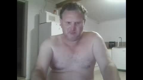 Snapshot of nollie244 chatting on October 17, 4:44 pm Nollie online show from October 17, 4:44 pm