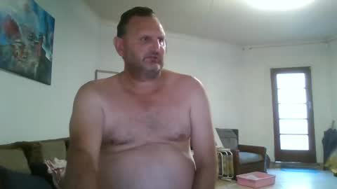 Snapshot of nollie244 chatting on February 26, 3:41 pm Nollie online show from February 26, 3:41 pm