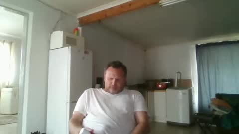 Snapshot of nollie244 chatting on October 27, 11:23 am Nollie online show from October 27, 11:23 am