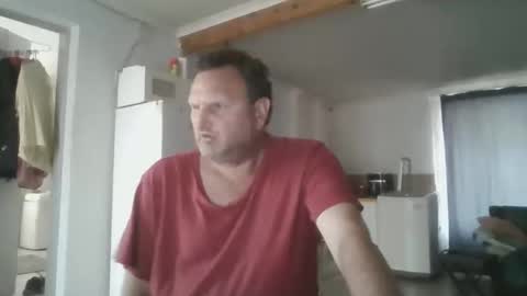 Snapshot of nollie244 chatting on October 28, 11:56 am Nollie online show from October 28, 11:56 am