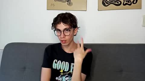 Snapshot of norehg__ chatting on September 29, 11:19 am Norehg online show from September 29, 11:19 am