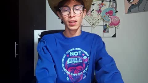 Snapshot of norehg__ chatting on September 21, 10:15 am Norehg online show from September 21, 10:15 am