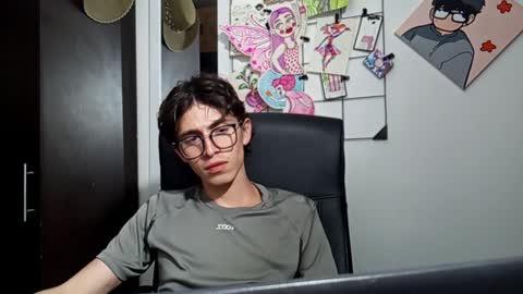 Snapshot of norehg__ chatting on September 26, 10:46 am Norehg online show from September 26, 10:46 am