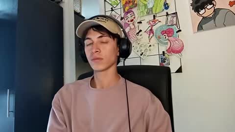 Snapshot of norehg__ chatting on September 9, 7:13 pm Norehg online show from September 9, 7:13 pm