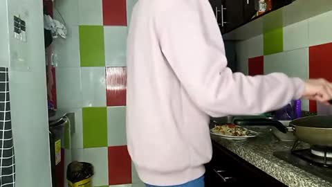 Snapshot of norehg__ chatting on September 8, 6:29 pm Norehg online show from September 8, 6:29 pm