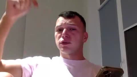 Justin online show from March 6, 7:44 pm