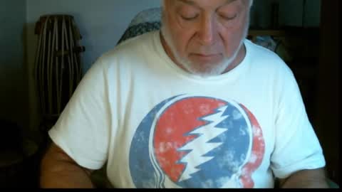 northcountryguy762 online show from November 5, 6:21 pm