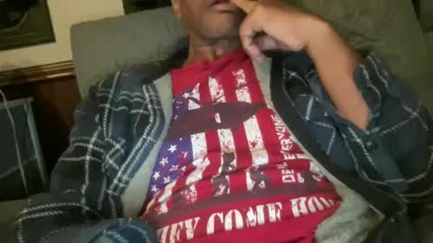 nostringfun online show from December 29, 1:56 am