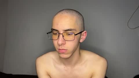 notatheeena online show from October 4, 2:33 pm