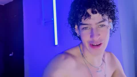 Nova Salvatore online show from March 25, 2:59 am