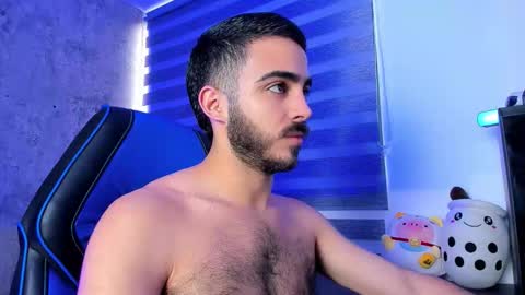 Snapshot of novacry chatting on October 20, 12:09 pm Nova online show from October 20, 12:09 pm