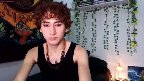 maxie online show from March 12, 5:04 am