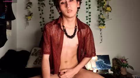 maxie online show from March 18, 4:04 am