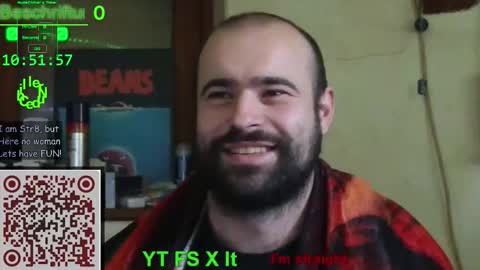 Snapshot of nudechiller chatting on October 3, 8:52 am Vinz... online show from October 3, 8:52 am