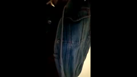 number2323 online show from April 4, 10:18 pm