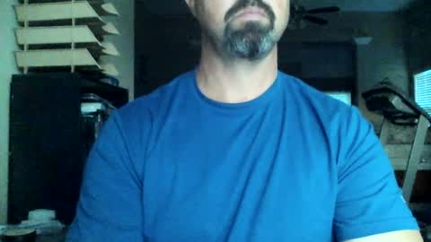 nvrenuff1979 online show from June 22, 10:31 am