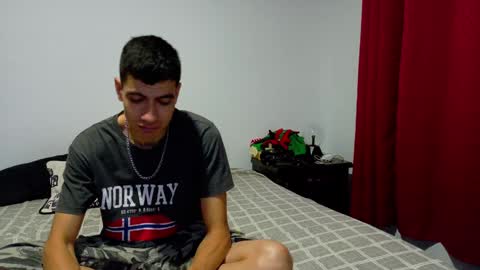 David and Steven Independents online show from December 8, 11:19 pm