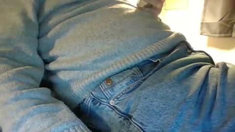 obedient9402 online show from April 12, 8:54 pm