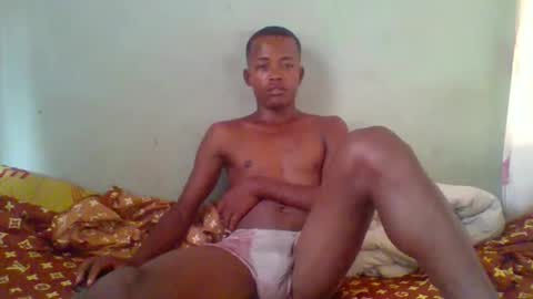 odon023 online show from December 22, 2:38 pm