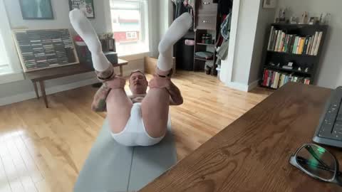 Office Dad online show from April 1, 5:43 pm