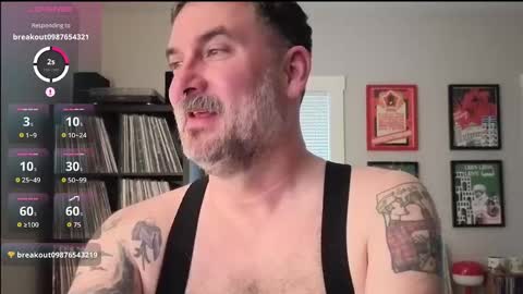 Office Dad online show from January 9, 8:58 pm