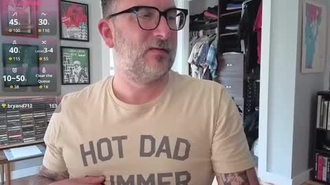 Office Dad online show from November 5, 6:10 pm