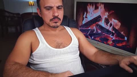 officeman7 online show from January 8, 5:26 pm