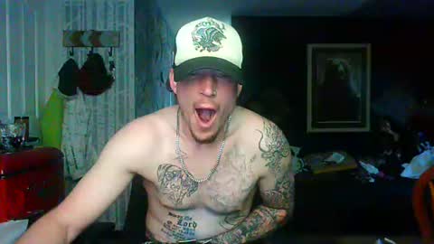 who dares  toss me some  tips lets have fun online show from April 21, 3:23 am