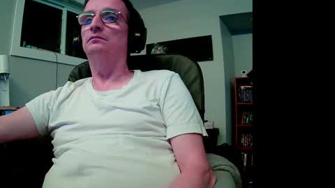 Snapshot of ohbitt chatting on October 18, 5:01 am ohbitt online show from October 18, 5:01 am