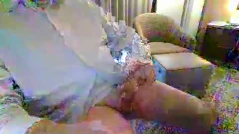 Snapshot of ohcleveland chatting on December 5, 8:23 pm OhCleveland online show from December 5, 8:23 pm