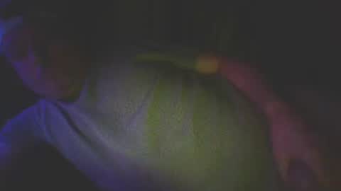 oi8uu8me online show from March 12, 4:58 pm