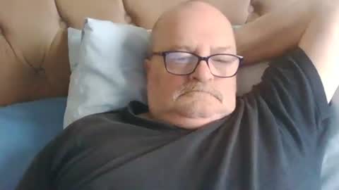 old_fkr online show from December 12, 10:02 am