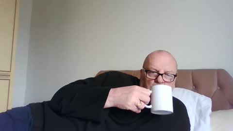 old_fkrr_ online show from April 17, 9:01 am