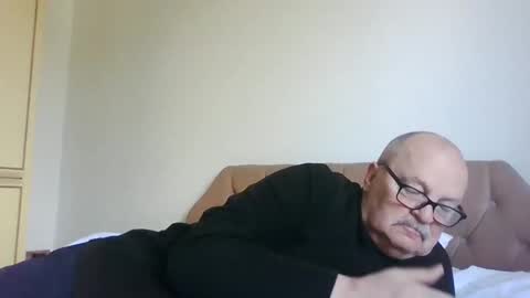 old_fkrr_ online show from April 16, 8:25 am