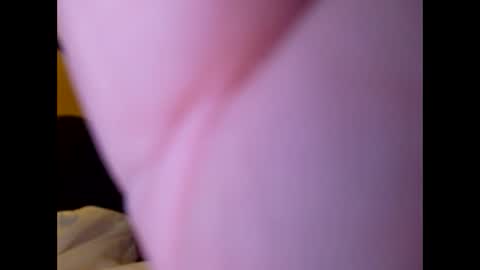 Snapshot of oldaddy2 chatting on October 26, 3:19 am oldaddy2 online show from October 26, 3:19 am