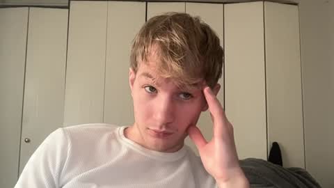 Oliver Beck online show from December 20, 7:28 pm