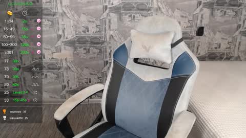 Oliver online show from December 22, 12:24 pm