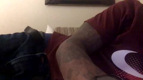 olivertwist1273 online show from January 3, 4:33 am