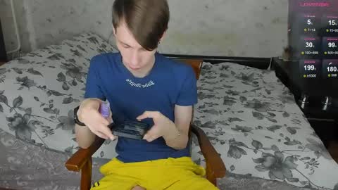 Erick  online show from May 2, 4:15 am